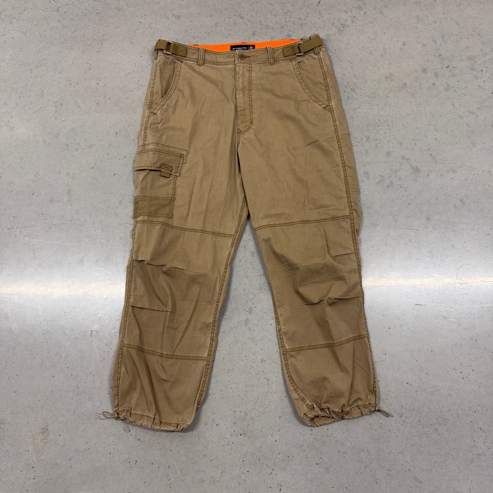 Abercrombie & Fitch Tan Cargo Pants